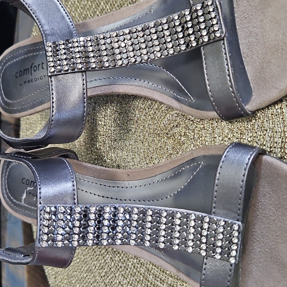 Comfort Plus By Predictions Rhinestone Wedge Swanky Sandal Size 6 - Picture 4 of 8